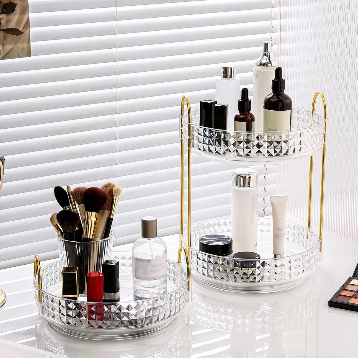 1개/고급 화장품 보관함 데스크탑 회전식 화장대 정리함 - Luxury Skincare & Spa 리뷰 및 가격